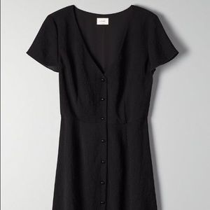 Aritzia Wilfred Nazaire Dress